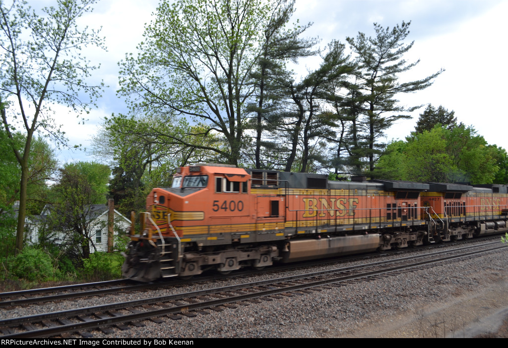 BNSF 5400